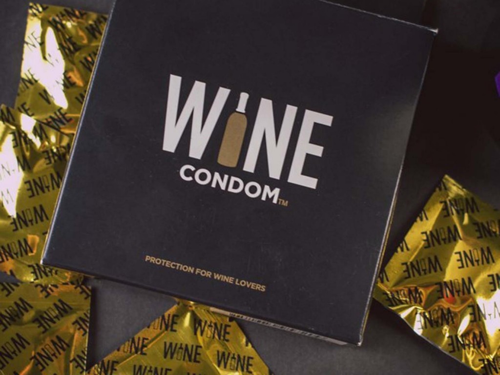 wine-condoms-packaging1